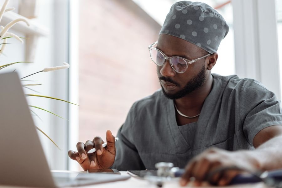 Lead Studio RN — Registered Nurse · ICU Background
